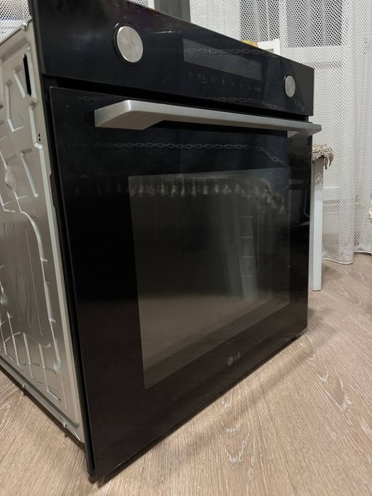 Духовка от компания LG