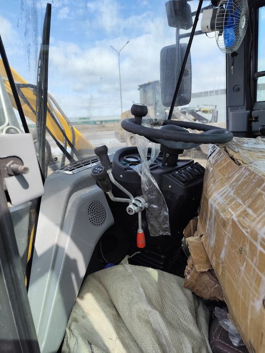 Погрузчик 930 новый без пробег 2026