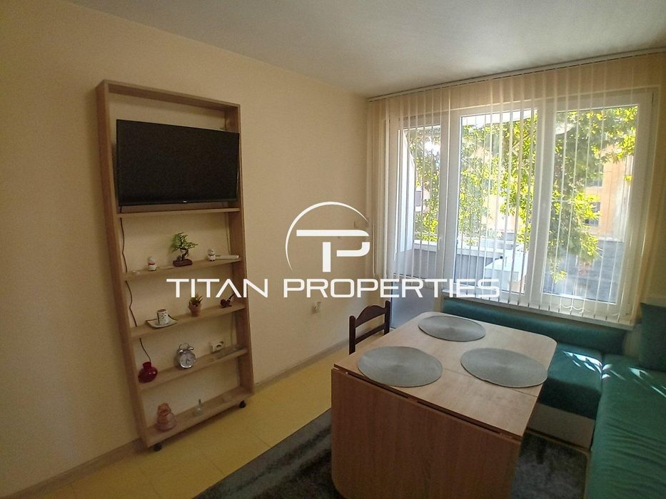 Дава се под наем Двустаен апартамент в Пловдив, Център - 50 кв.м за 400 € - Снимка #2