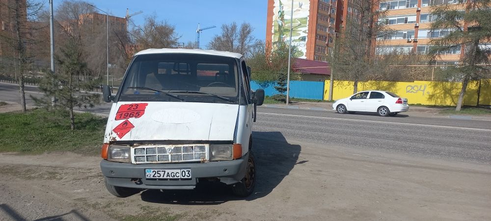 Продам Газель на запчасти