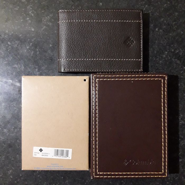 Portofele de lux COLUMBIA si PIER POLO,din piele nobila,de lux,noi.