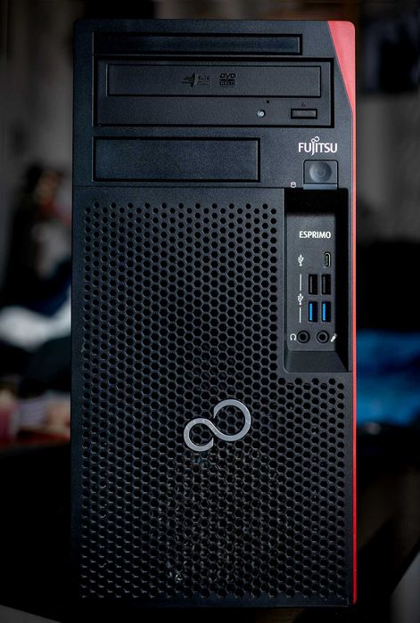 Компютър Intel Core i7-6700 (NVIDIA GeForce GTX 1650 4 GB). RAM: 16 GB DDR4