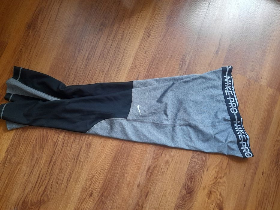 Nike pro combat дамски клин и тениска M- L размер.