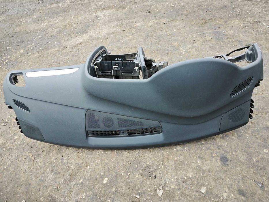 Арматурно табло Audi A4 B8 8K черно (т. сиво) не е гърмяло