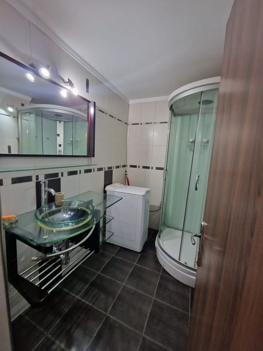 Vanzare apartament mobilat 3 camere DRUMUL SARII Casa de cununii  2/4, 82MP