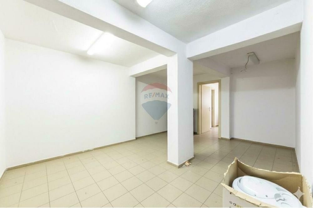 Търговски обект в гр.Петрич