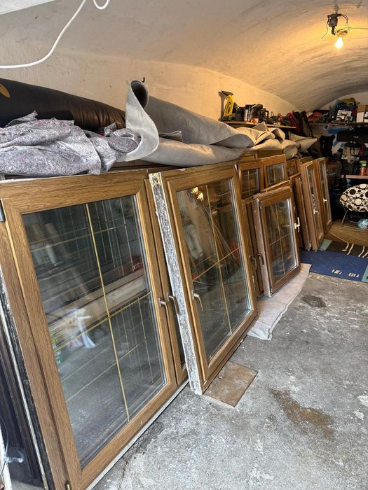 Ferestre Termopan folosite, calitate bună – 37 buc, maro