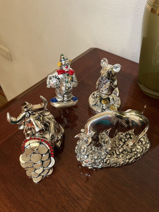 Продам сувениры коллекционные