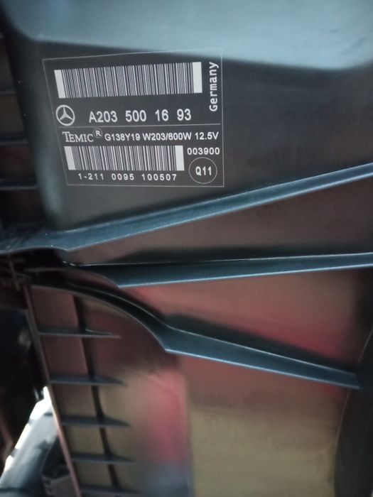 Маска с радиатори и перка за Мерцедес C class w203 и CLK w209