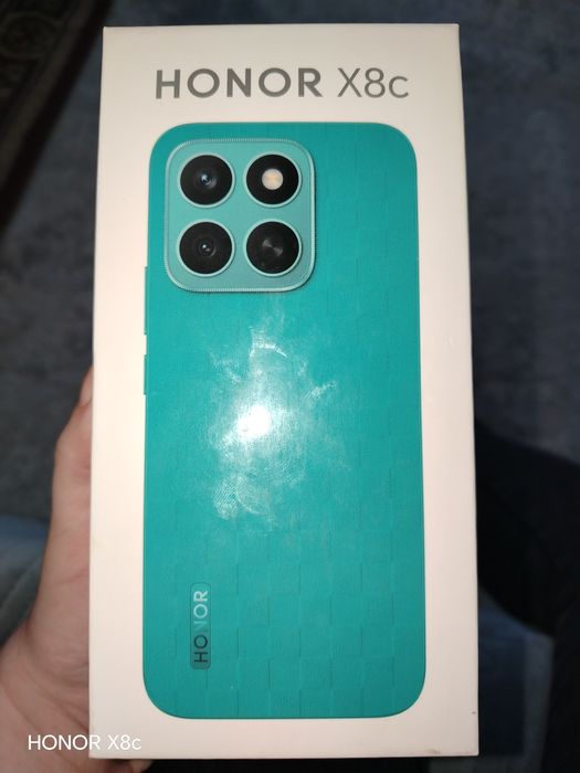 Продам Honor x8c