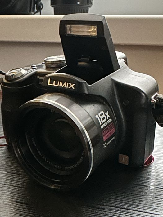 Panasonic LUMIX DMC-FZ28