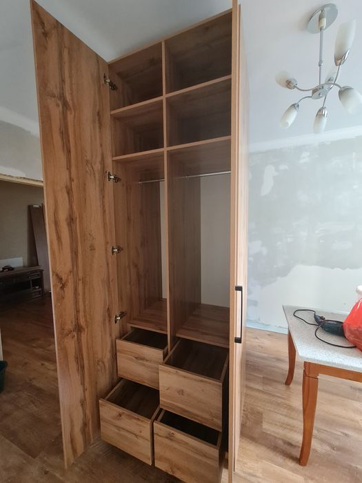 Продам шкаф детский
