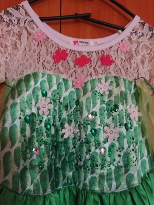 Детска рокля на Елза