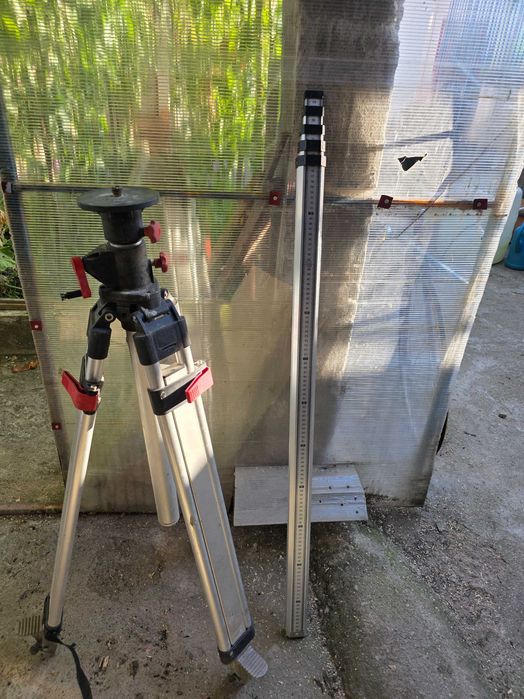 Laser spectra precision