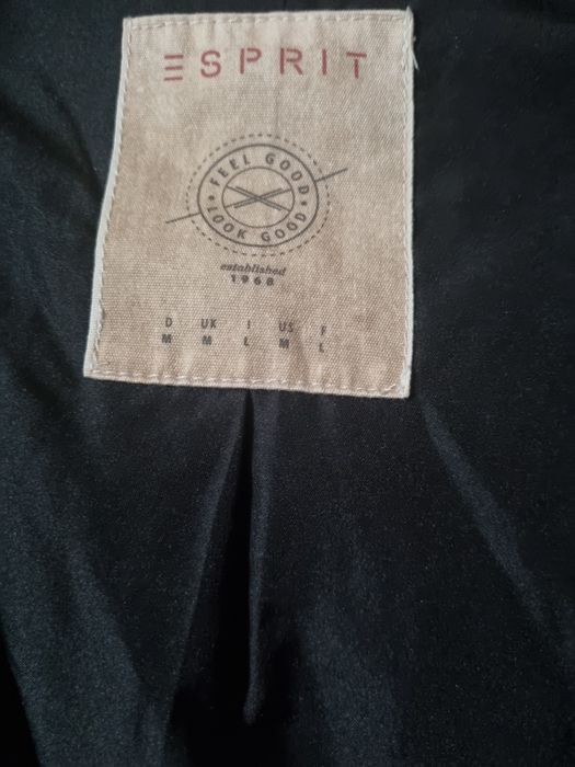 Дамско зимно яке Esprit