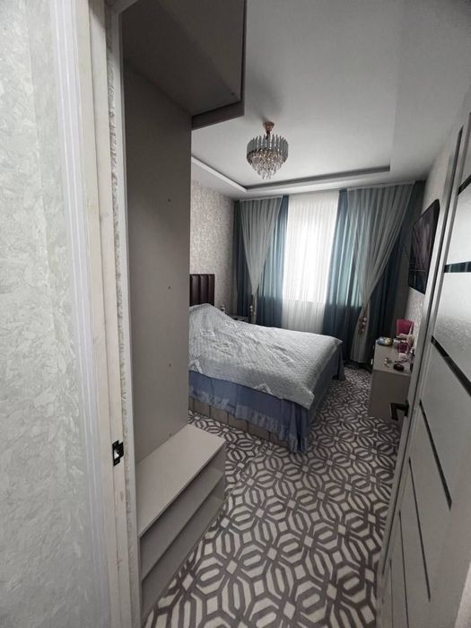 Uy sotiladi 1 xonali roshada bank orqaliham beriladi