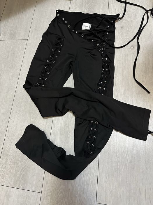 Изрязан секси панталон