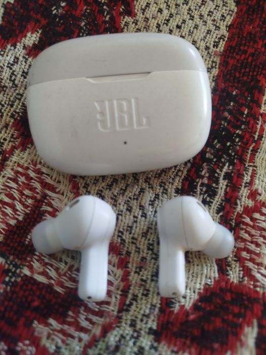JBL Wave 200 слушалка като ново