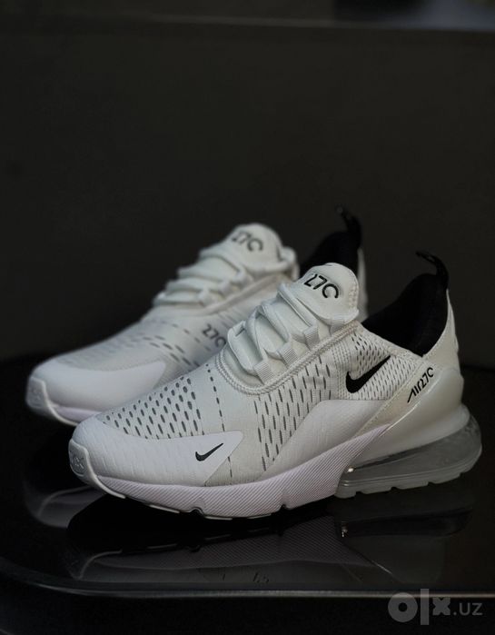 Кроссовки Nike Air 270.  Krossovka Nike Air 270