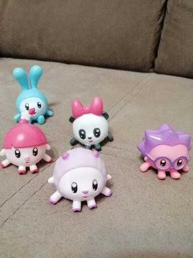 Продам игрушки малышарики и пупс кукла