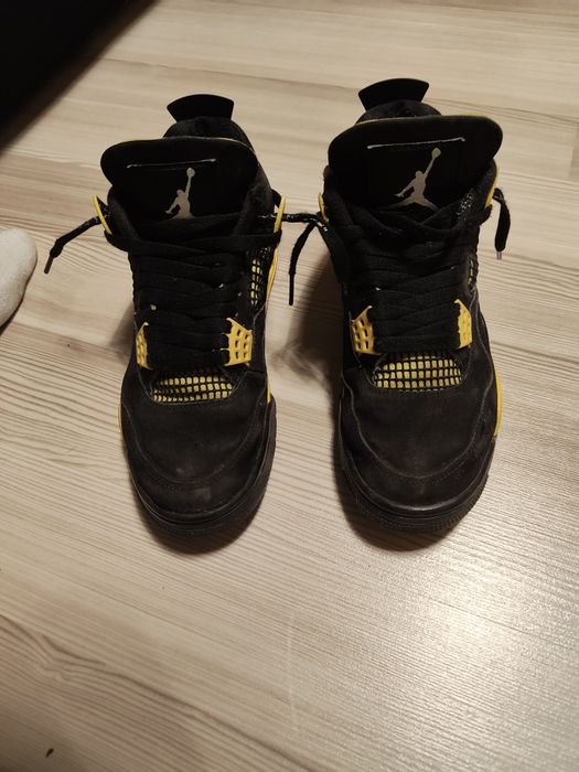 Jordan 4 retro yellow thunder