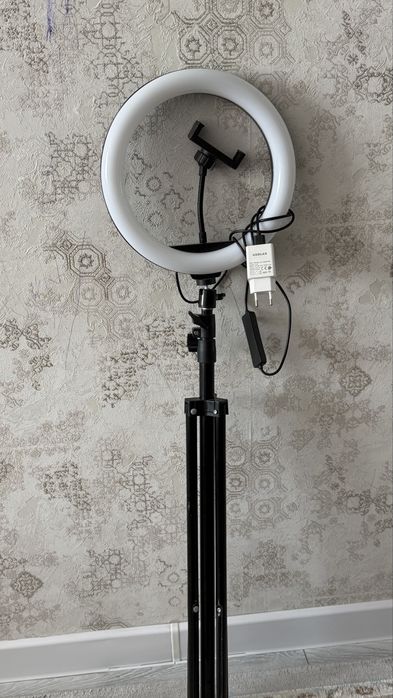 Кольцевая лампа + свет