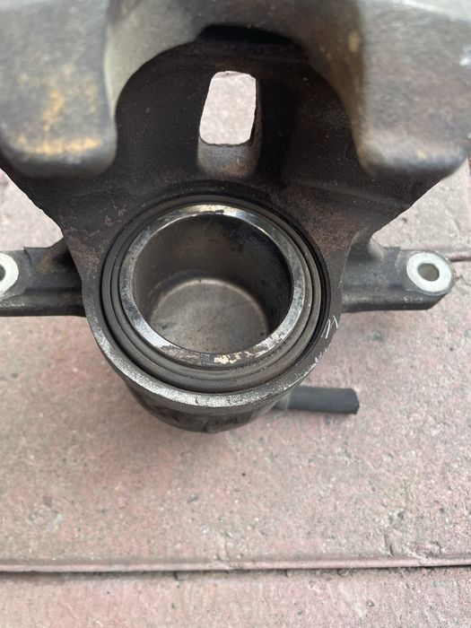 Тойота corolla 150 суппорт, колодка