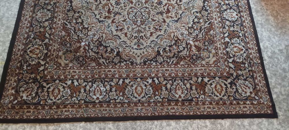 Персийски килим размер 190 х 310 см