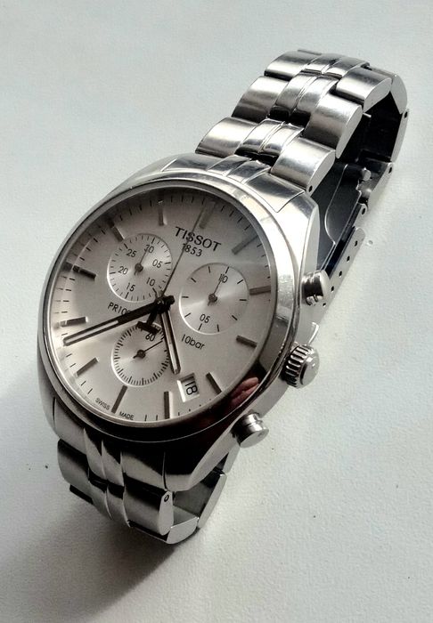Продам Tissot наручные часы производства Швейцарии