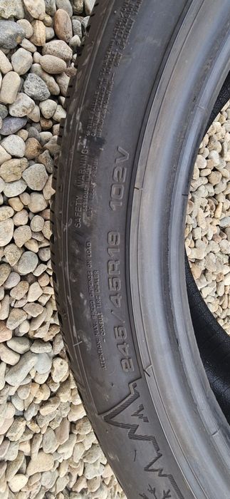 Anvelope Dunlop Winter Sport 5 M+S 
245/45 R19 102V XL