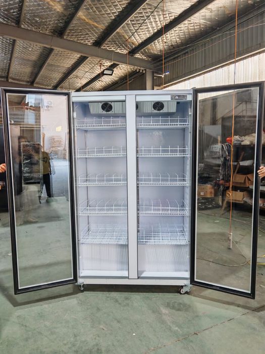 Холодильники с гарантией.