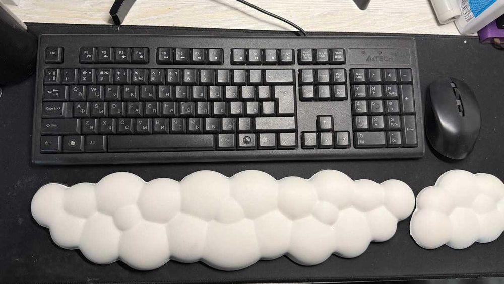 Эргономичная подставка для рук "Облако" (Cloud Wrist Rest
