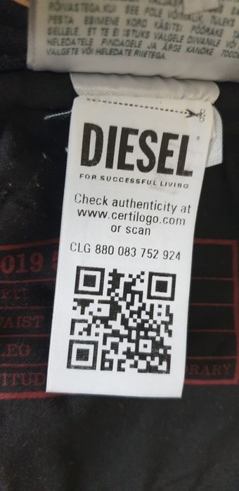 Diesel 2019 D - Struct Slim Fit  31 - 32 НОВО! ОРИГИНАЛ Мъжки Дънки