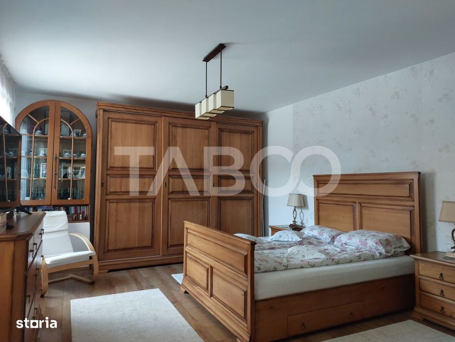 Casa 109 mp 4 camere pivnita terasa loc parcare curte comuna Cisnadie