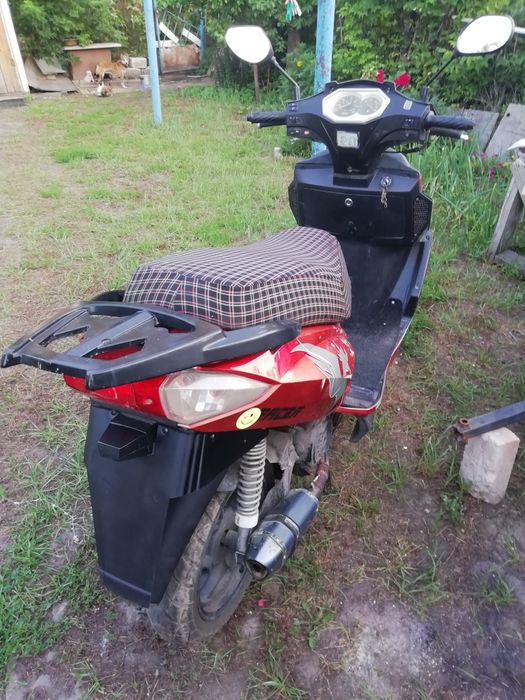 Скутер 150 куб продам звоните