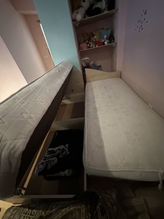 Легла с матрак Нани