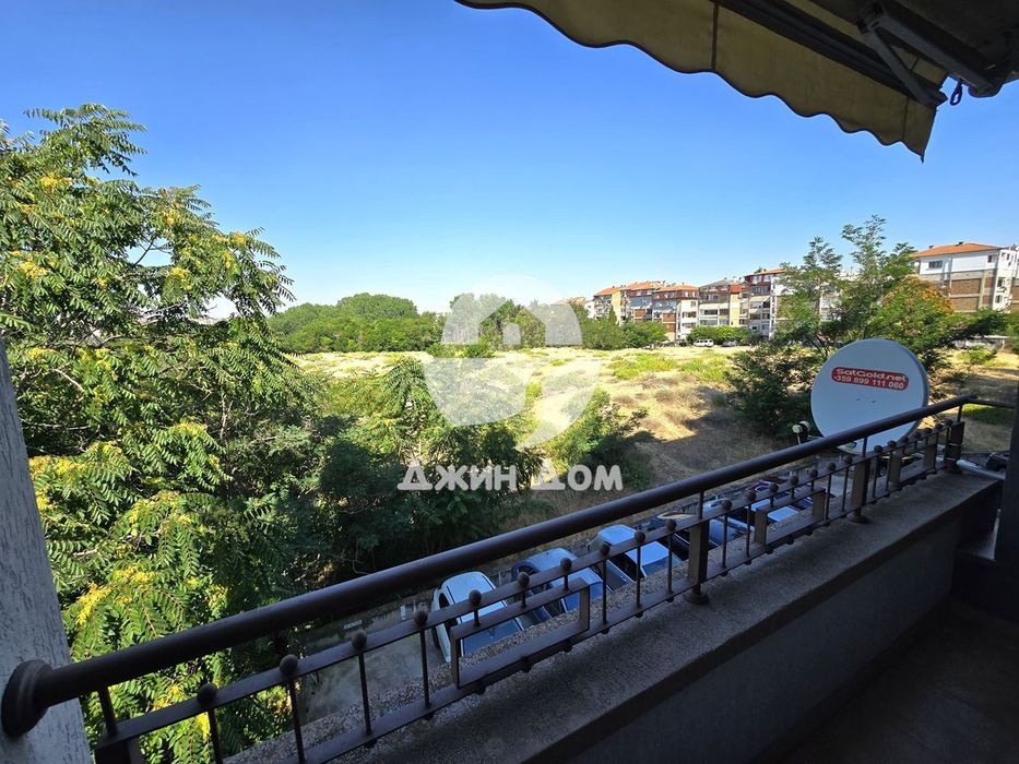 Тристаен апартамент БЕЗ ТАКСА в сграда „Булевард“, гр. Несебър