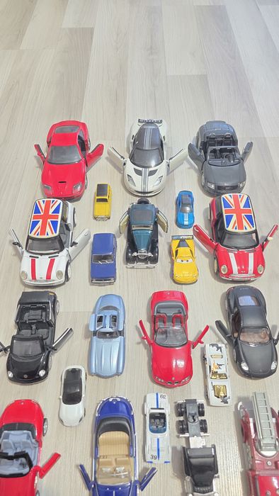 Colectie 26 Masinuțe Metal