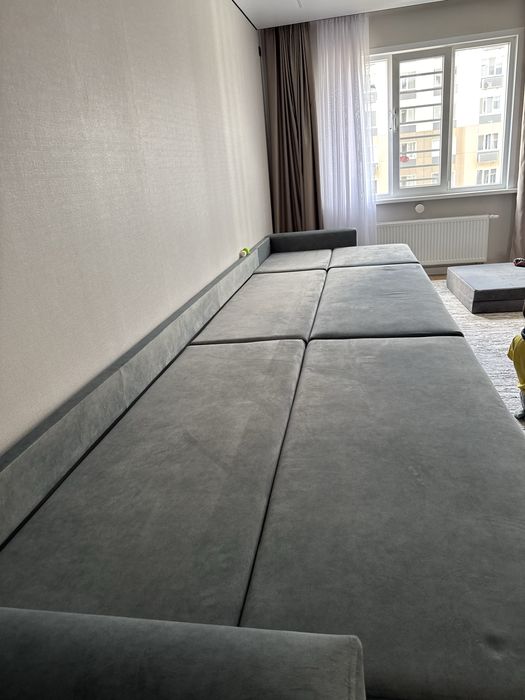 Срочно продается диван 5 метр