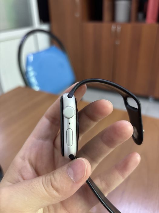 Apple watch se 44 мм