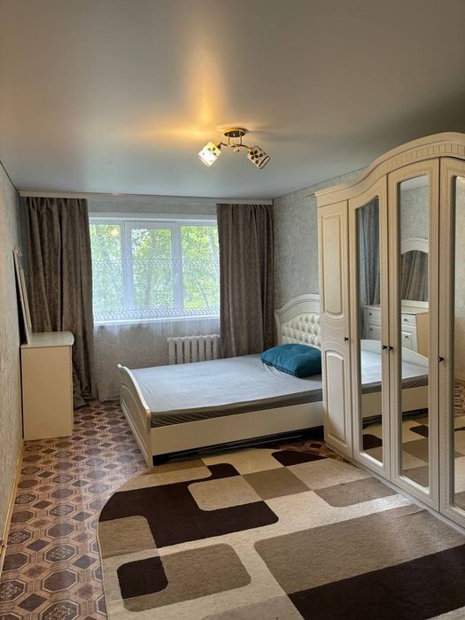 Сдвм квартиру в районе Северного