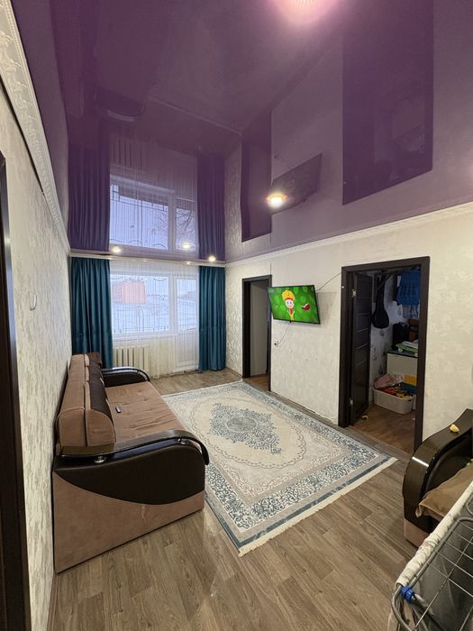 Продам 4 комнатную квартиру