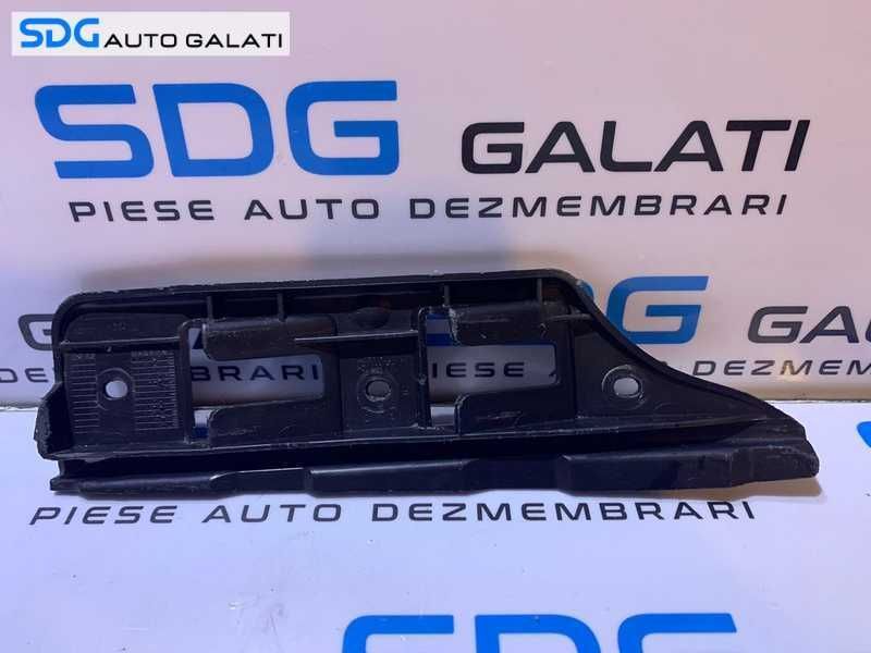Suport Ghidaj Aripa Dreapta Spoiler Bara Fata VW Golf 5 Break Variant Combi 2004 - 2008 Cod 1K0867164