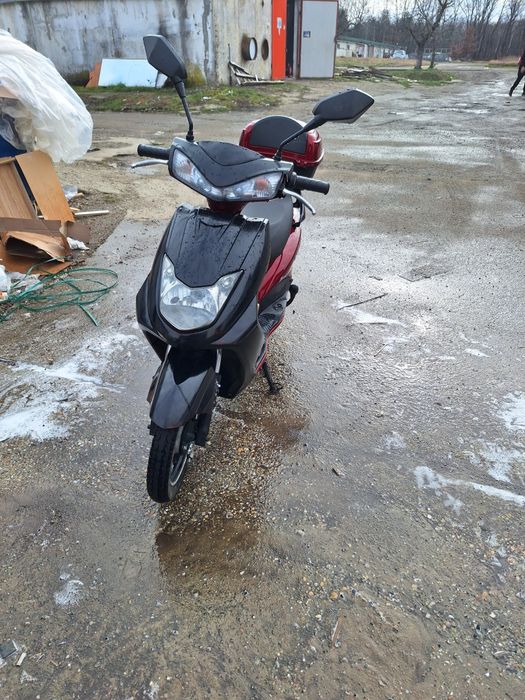 Scuter electric zetkh