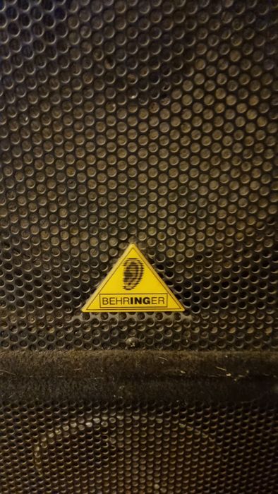 Колонки Behringer