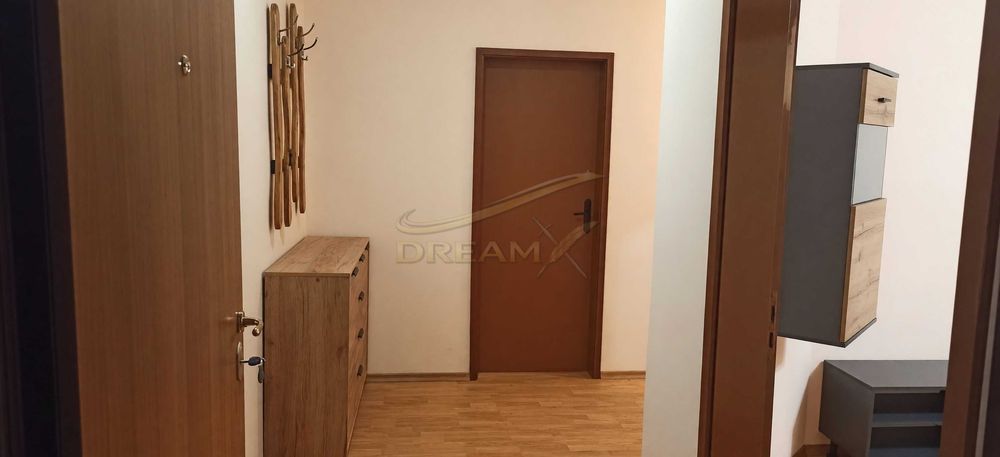 Тристаен апартамент на Коматевски възел! 71895397