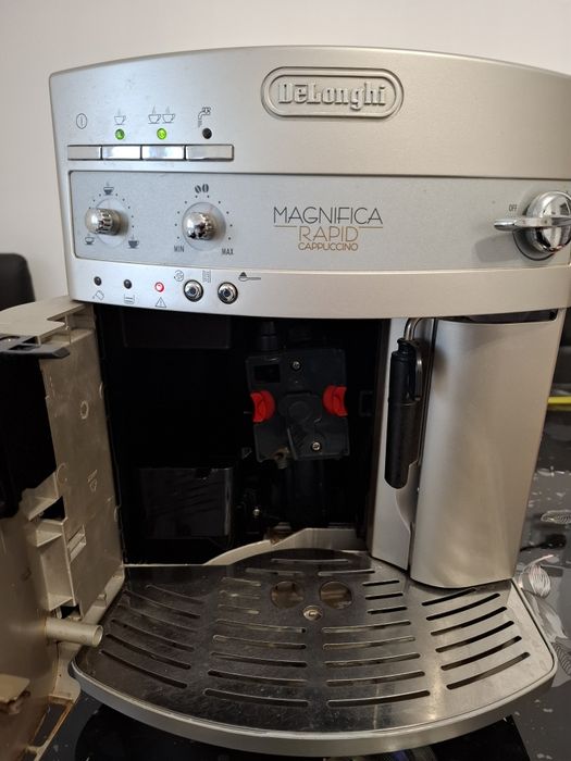 Espressor Delonghi Magnifica