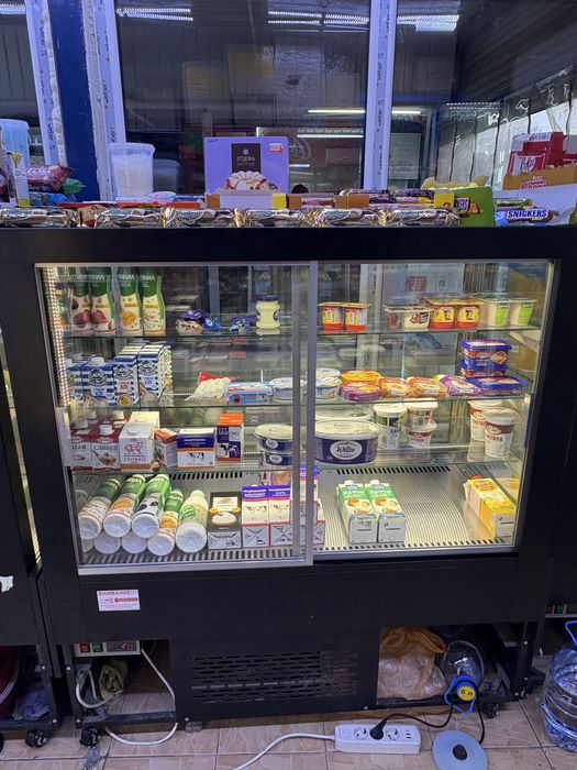 Холодильник халодильник халадильник витринный витриный