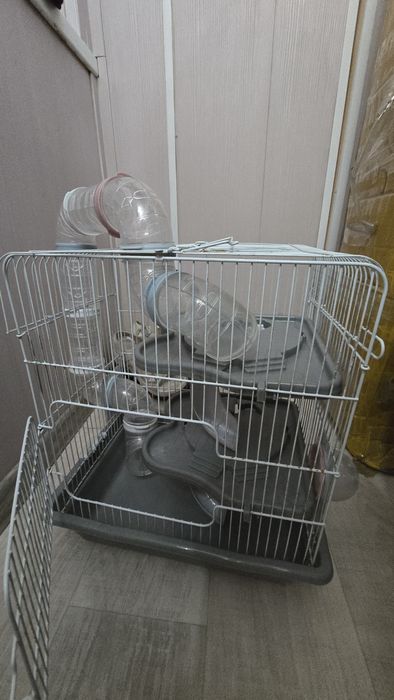 Продам клетку для хомяков