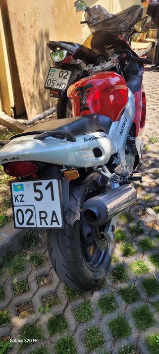 Yamaha YZF600R Thundercat, 2001 г.